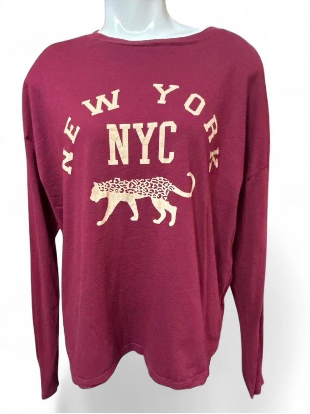 Treasure & Bond Nordstrom Burgundy Long Sleeve Leopard Graphic Tee skater Y2K